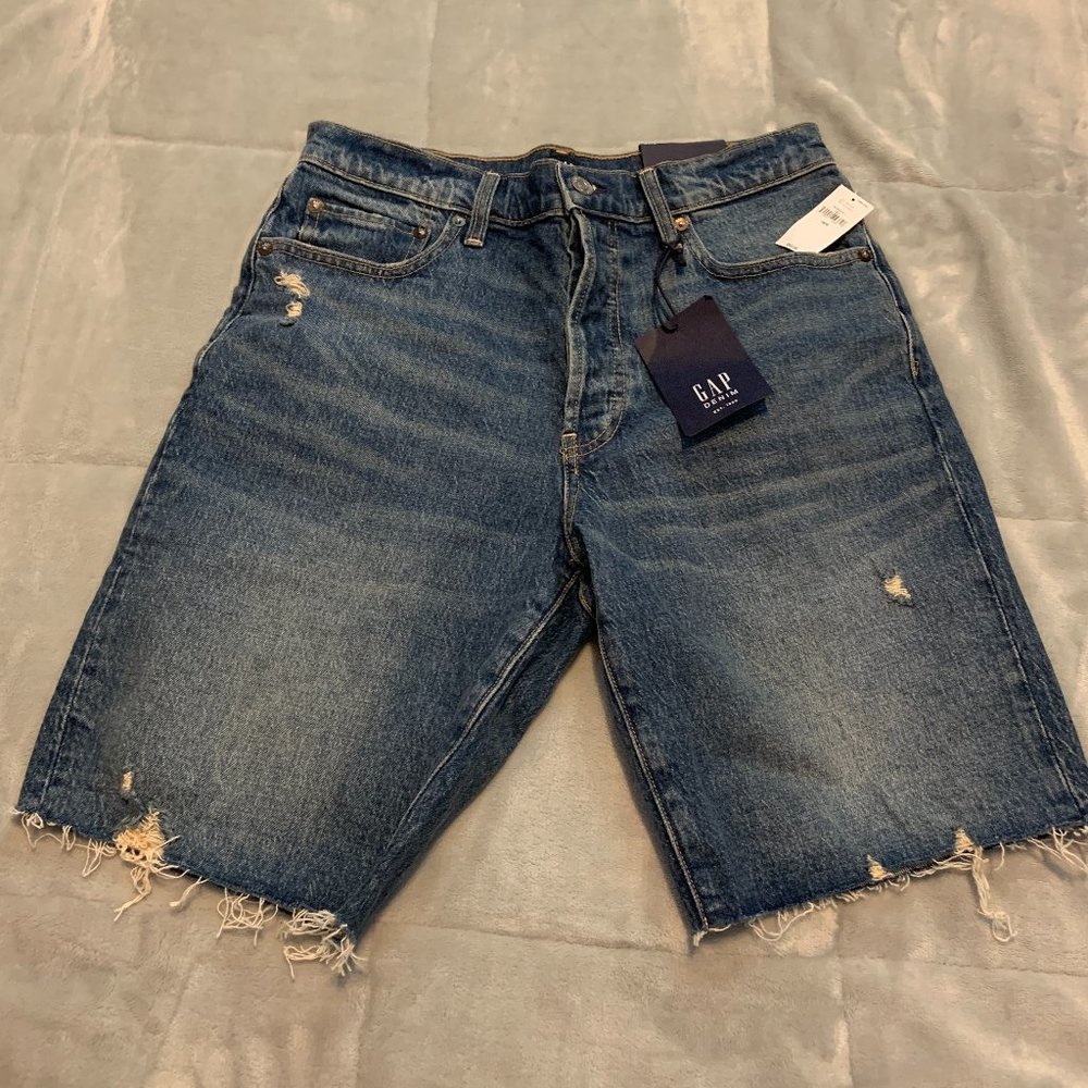 6/28 Gap Denim High Rise Bermuda Short